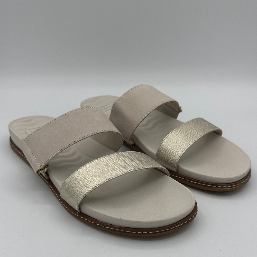Sperry Top-Sider Plushwave ivory/silver 2-strap sandals size 11 womens leather.